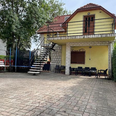 Hajdúszoboszló Edu Apartman מראה חיצוני תמונה