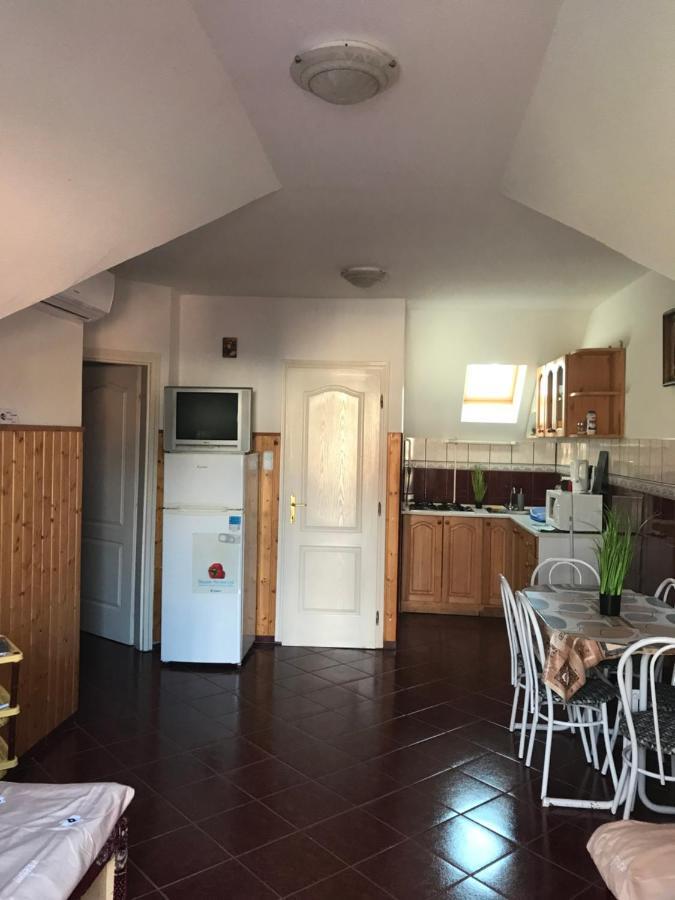 Hajdúszoboszló Edu Apartman מראה חיצוני תמונה