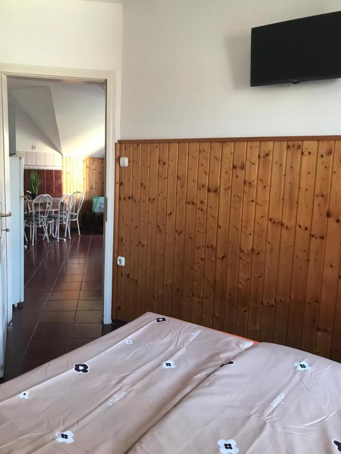 Hajdúszoboszló Edu Apartman מראה חיצוני תמונה