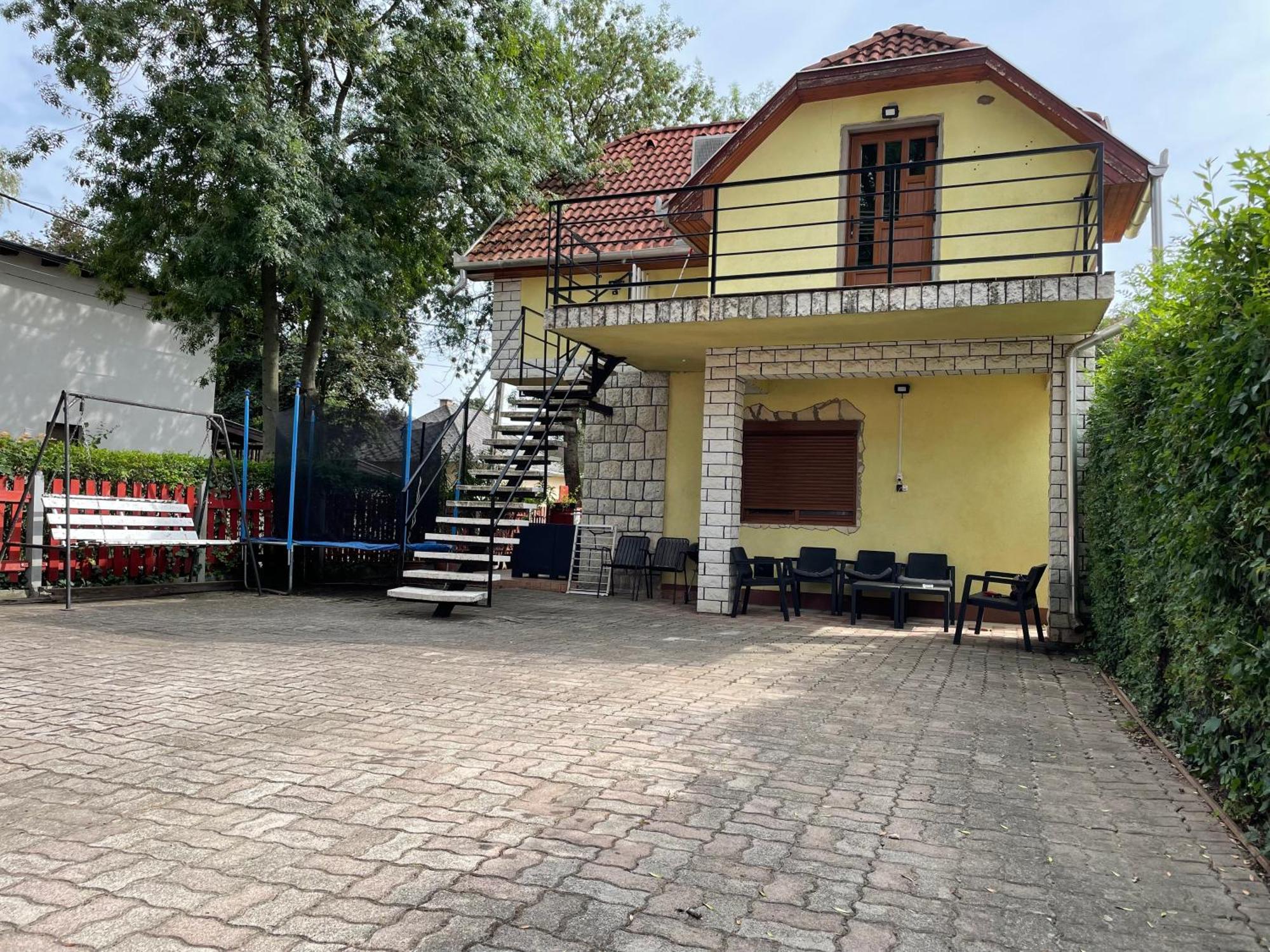 Hajdúszoboszló Edu Apartman מראה חיצוני תמונה