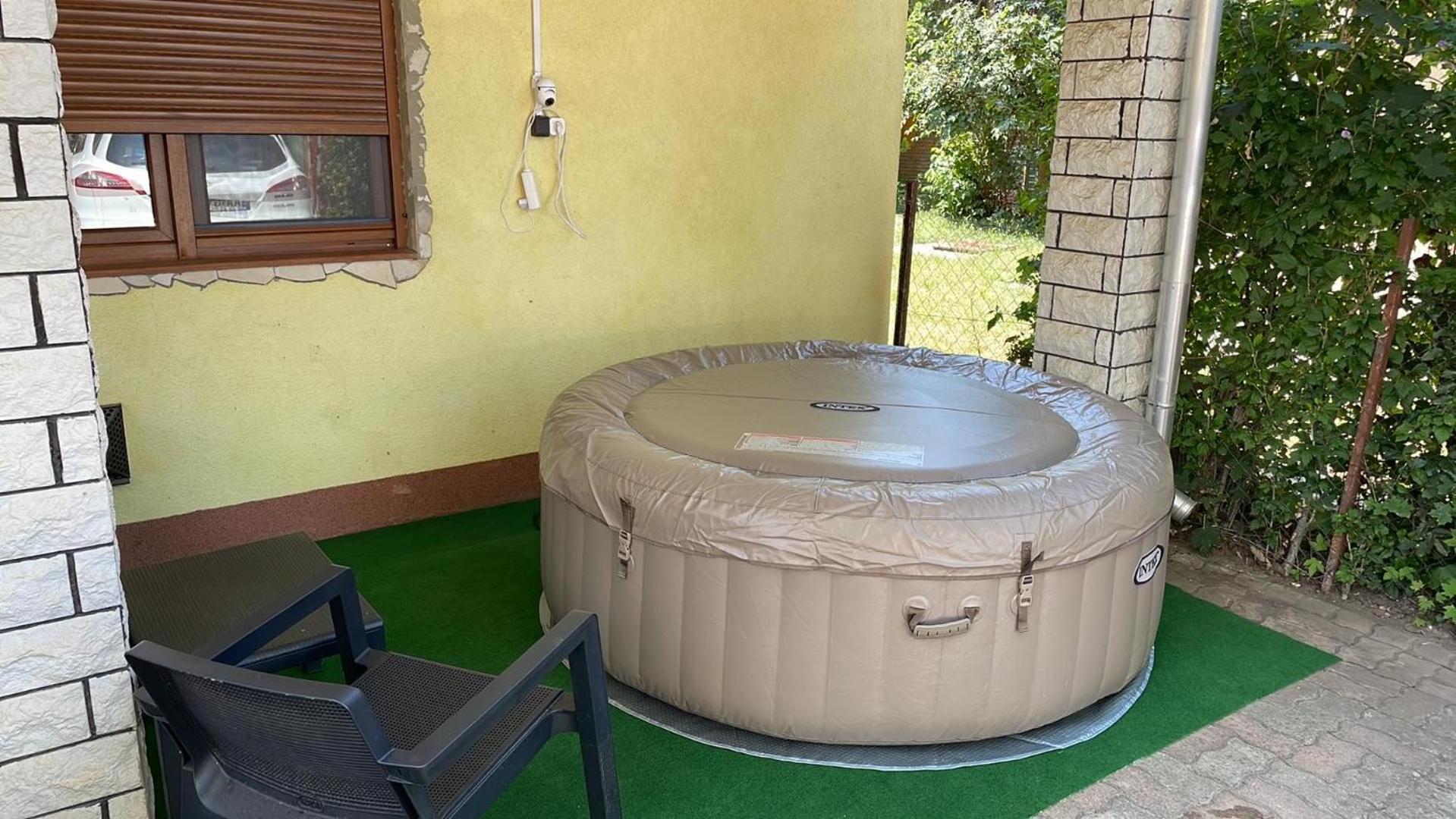 Hajdúszoboszló Edu Apartman מראה חיצוני תמונה